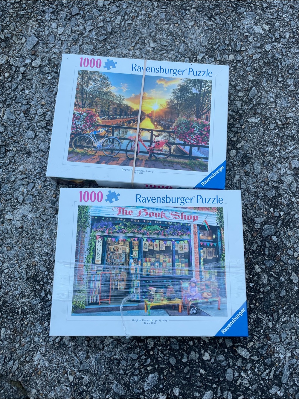 Ravensburger 1000-Piece Puzzles Set — Bicycle Sunset & Book Shop (white)